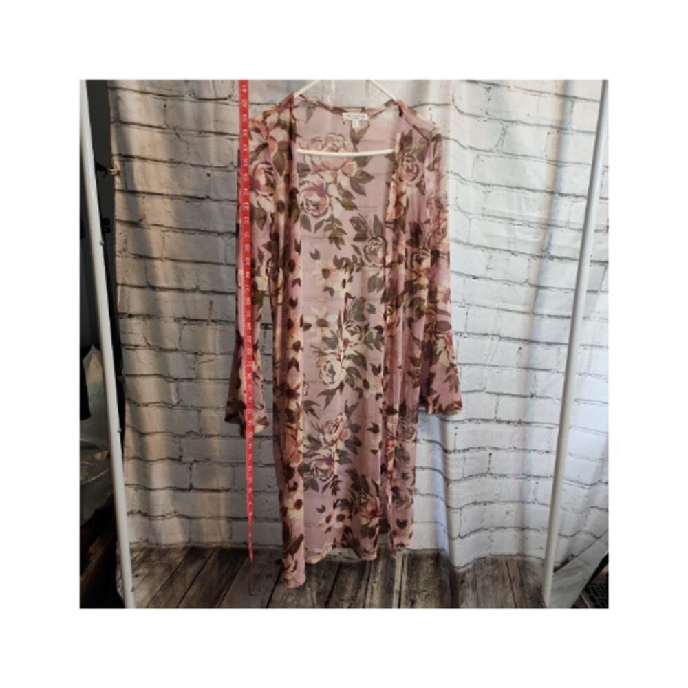 Full Circle Rose Pink Kimono.